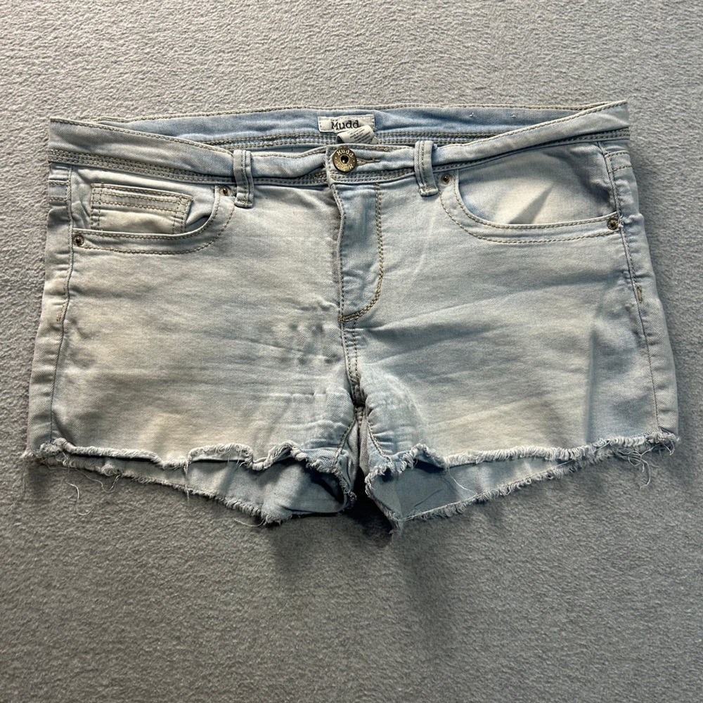 Mudd Denim Shorts Womens 13 Light Wash Raw Hem Stretch Cutoff Distressed Style